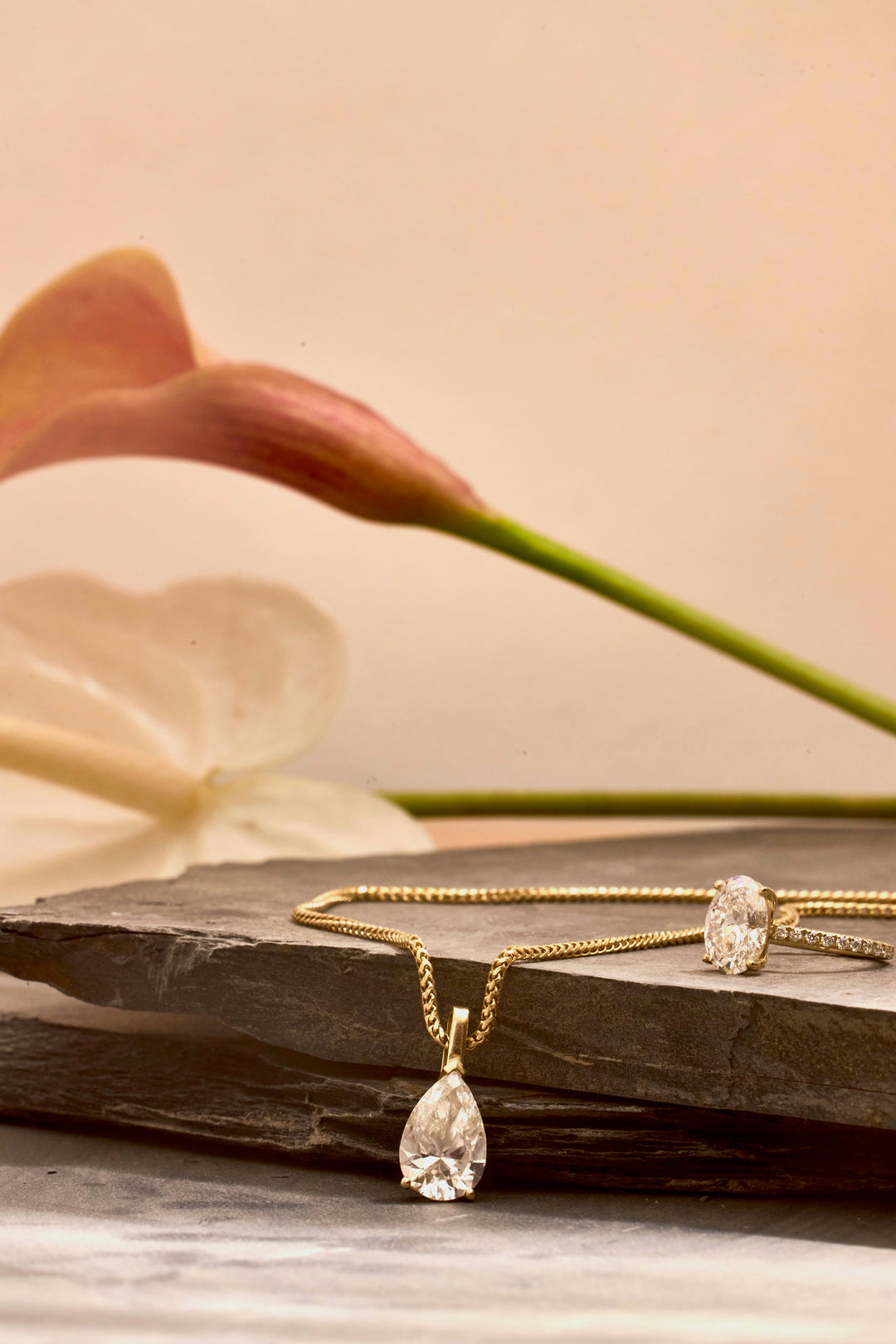 MARGOT PEAR DIAMOND PENDANT