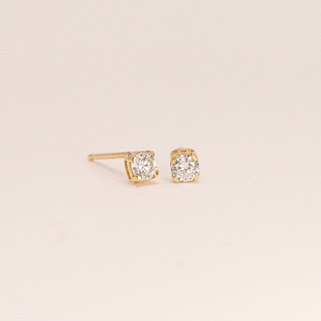 PETITE DIAMOND SOLITARE STUDS