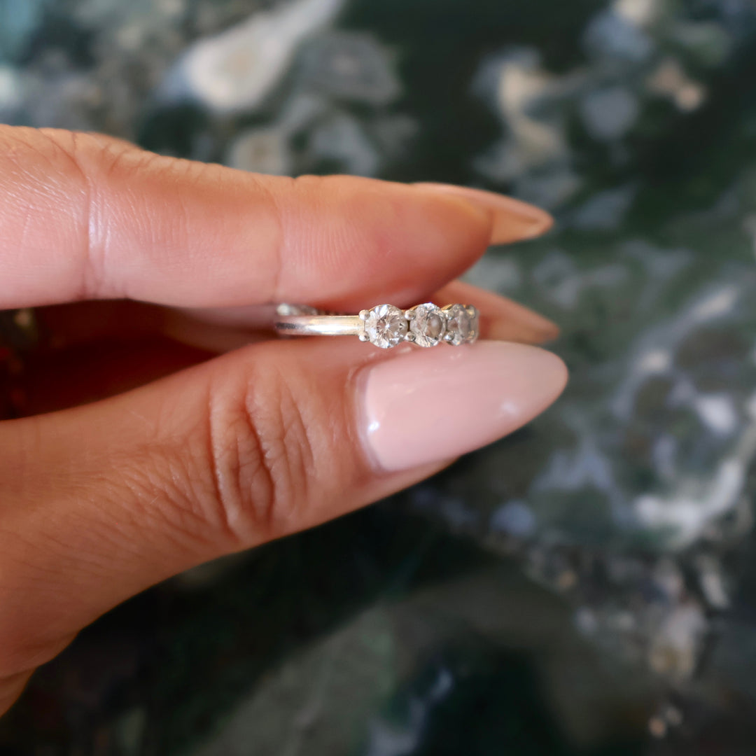 FLORENCE 5 STONE DIAMOND RING